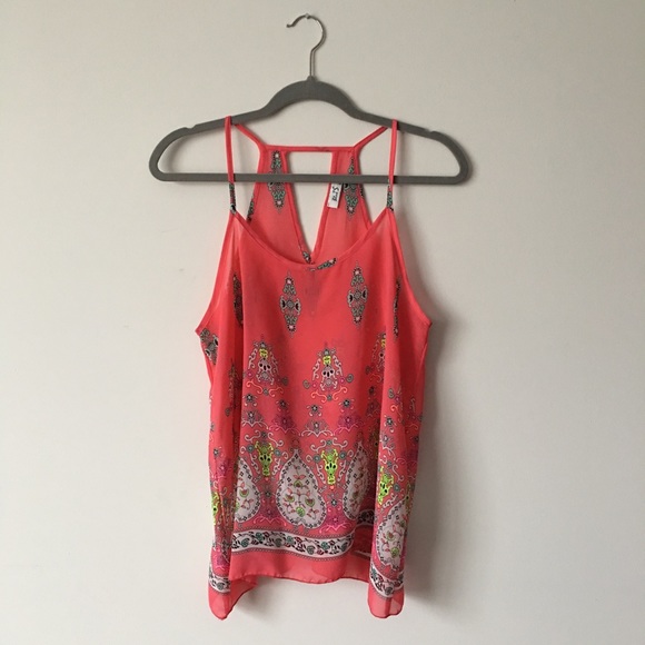 Beautiful Sheer Print Tank Top - Picture 2 of 4